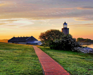 Avery Point Light - Photo by Charles Huband