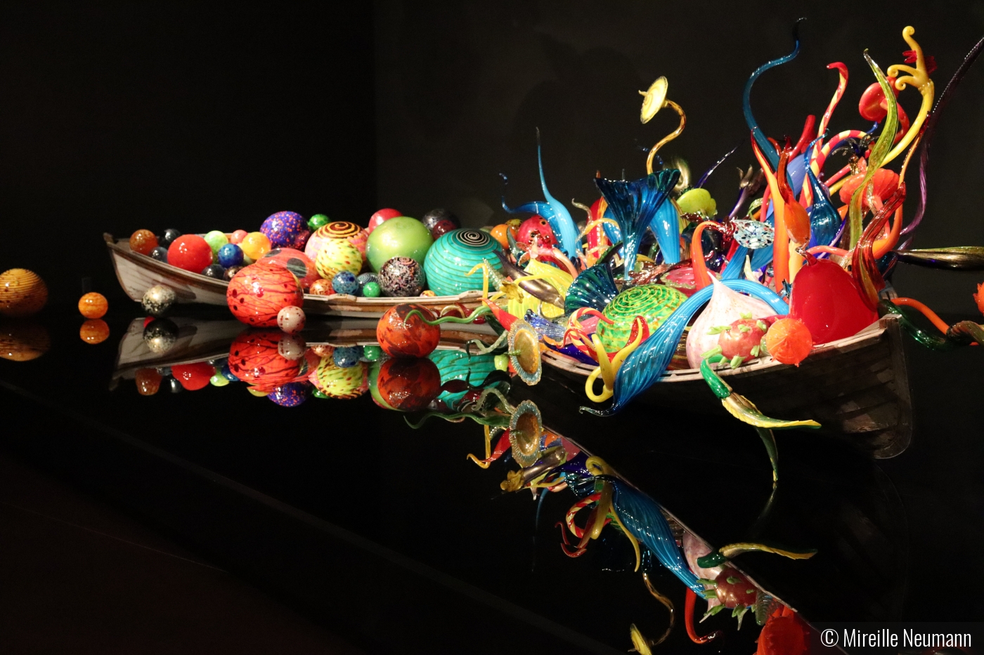 Chihuly Double Boats by Mireille Neumann