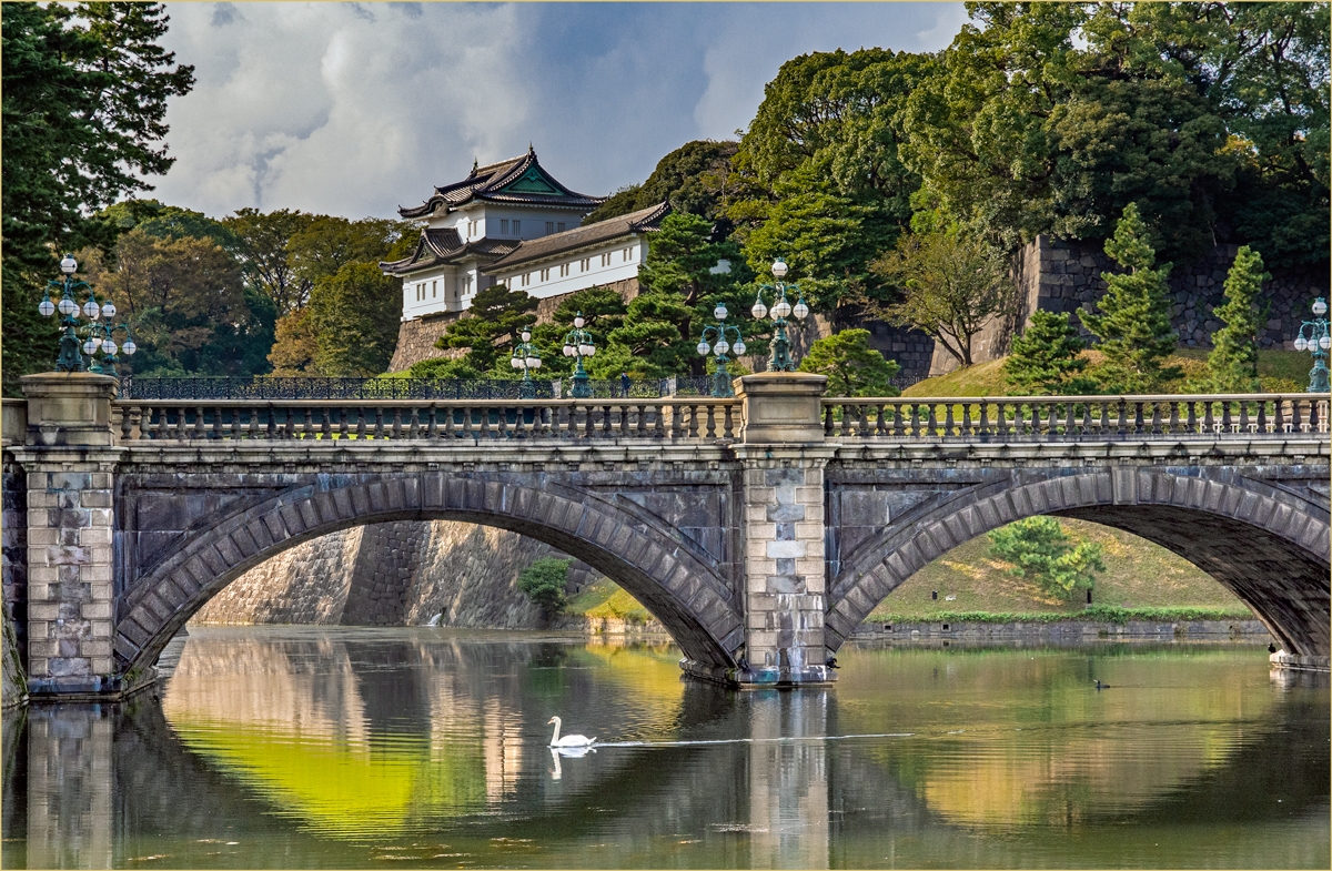Tokyo Imperial Palace by Susan Case