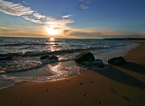 Beach sunset - Photo by Ron Thomas