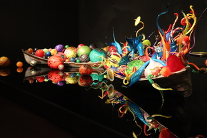 Chihuly Double Boats - Photo by Mireille Neumann