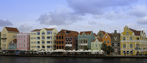 Colors of Curacao - Photo by Linda Fickinger
