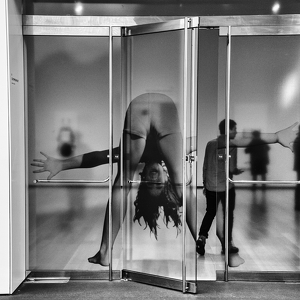 come on in - Photo by John Parisi
