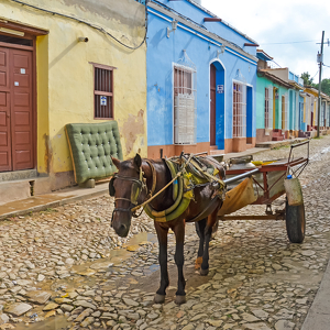 Cuban Street Scene - Photo by Louis Arthur Norton
