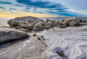 Deep Winter Glaze at Low Tide - Photo by John Straub