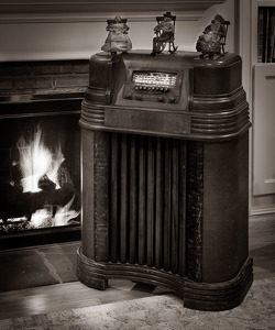 Fireside Chat - ca. 1939 - Photo by Arthur McMannus