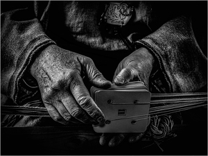 Hands of the Weaver - Photo by Frank Zaremba, MNEC
