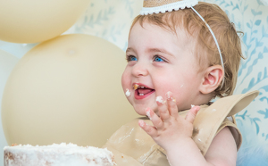 How to eat your 1st Birthday Cake - Photo by Libby Lord