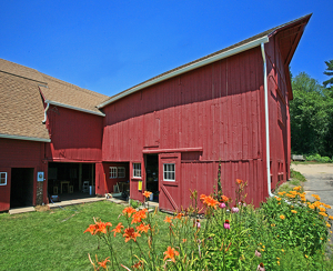 Simsbury Town Farm - Photo by Ray Padron